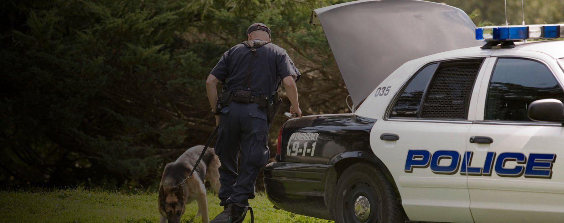 Realistic Law Enforcement De-Escalation: Legitimacy and Force